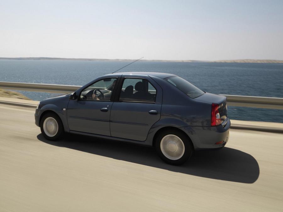  Dacia Logan 2008 года  (фото 63 из 81)